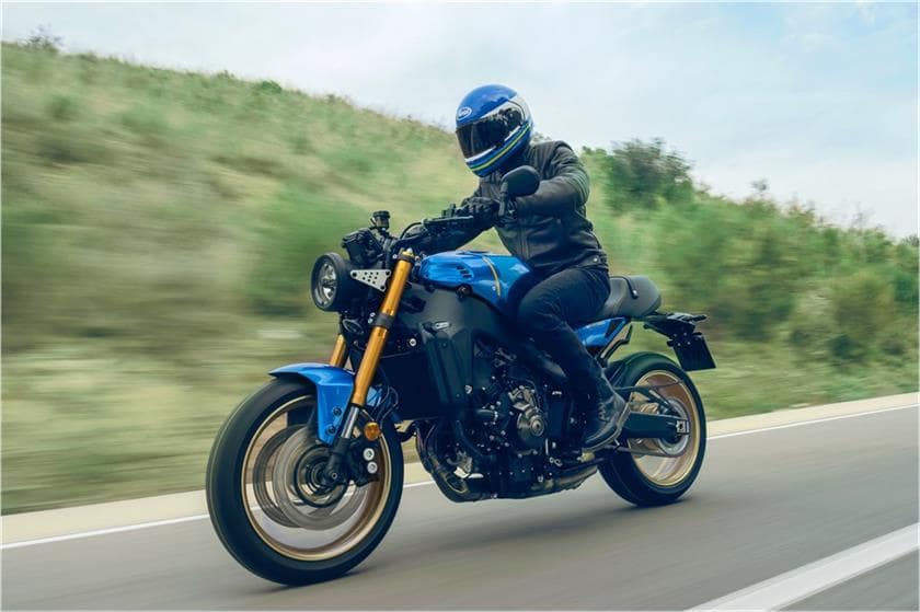 Yamaha XSR900 Teknik Özellikleri ve Tanıtımı