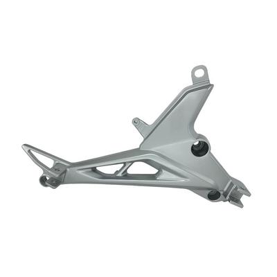 Honda CB 125 F Basamak Braketi Sağ 2020